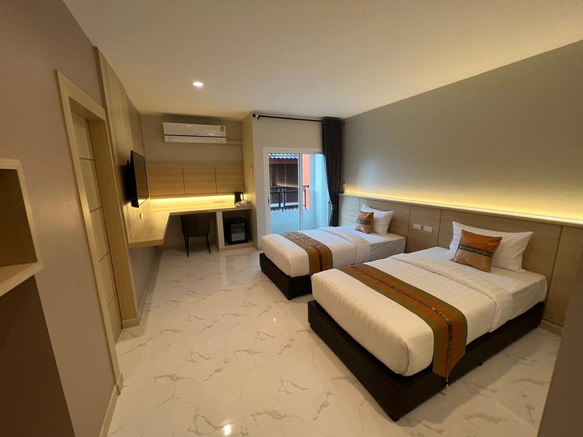 The Hub Suratthanl Surat Thani Esterno foto